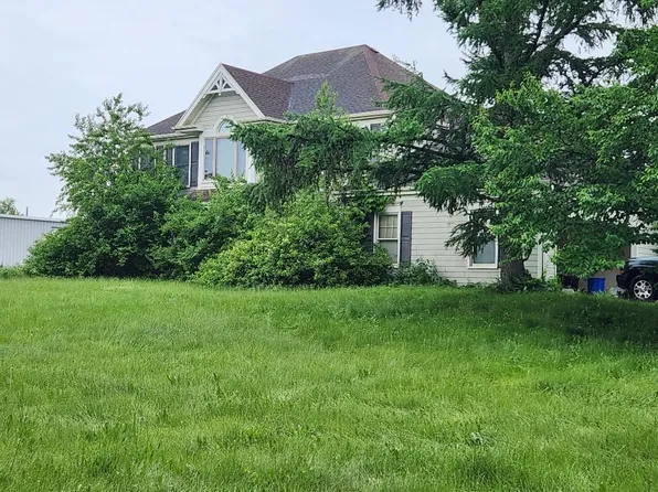 44W565 McDonald Rd, Hampshire, IL 60140