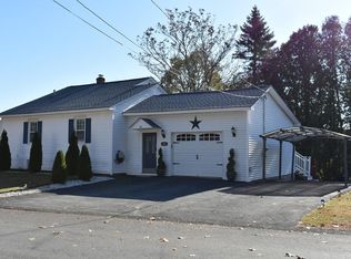84 Fowler Rd, Lowell, MA 01854
