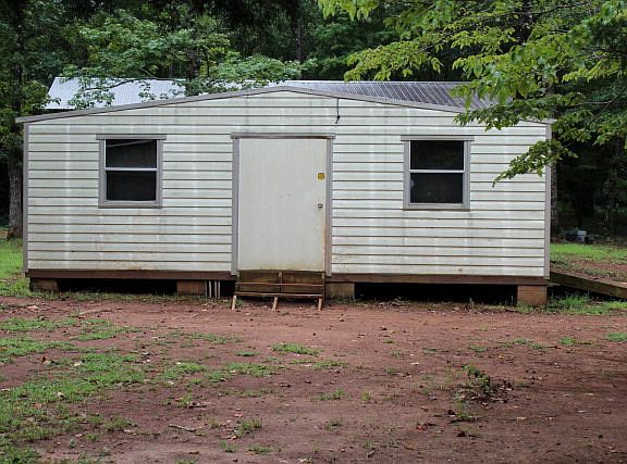 3rd image of 1170 Lee Road 281