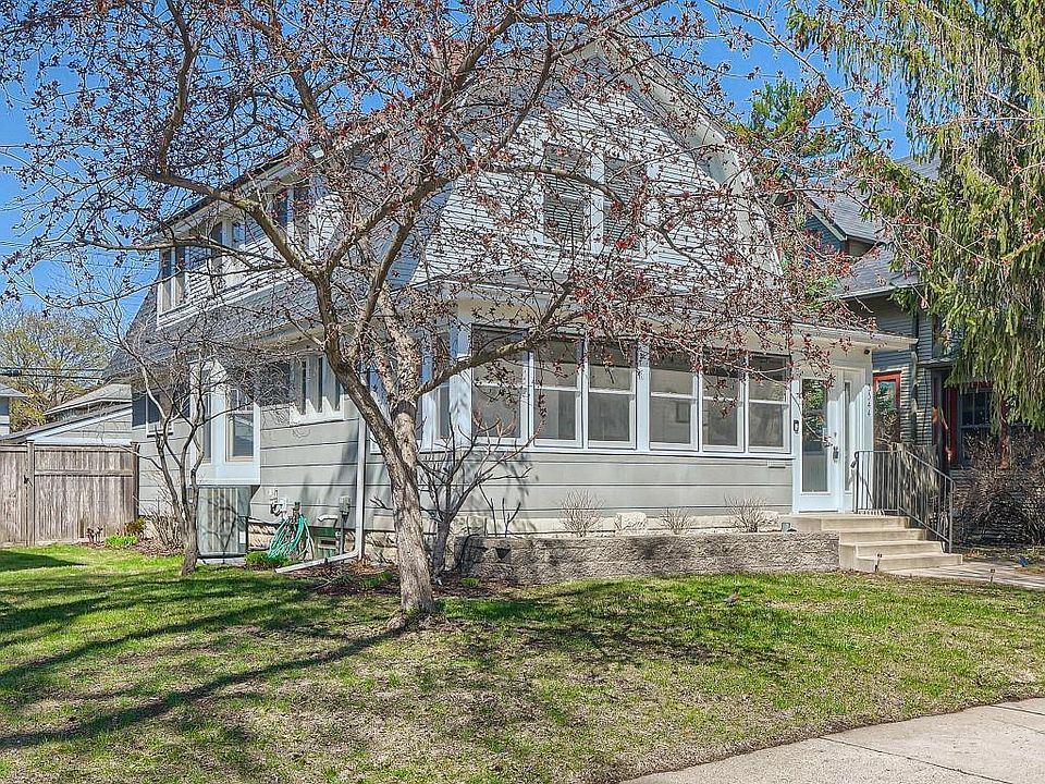 1st image of 3344 Fremont Ave S