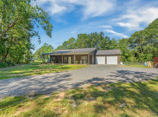 818 Frasier Ln, Pineville, SC 29468