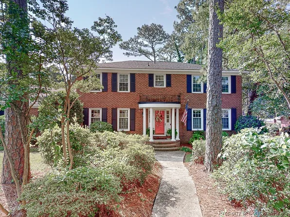 2453 Vandemere Ave, Fayetteville, NC 28304