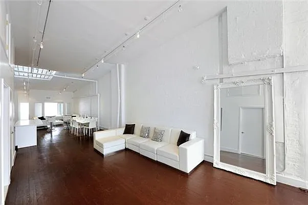 Rented by Atlas Real Estate New York | media 38