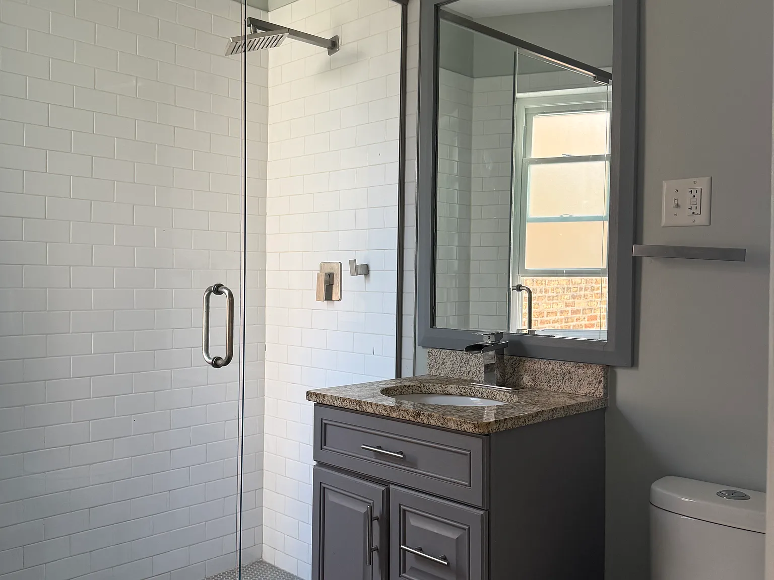 4153 W Nelson St — Photo 3
