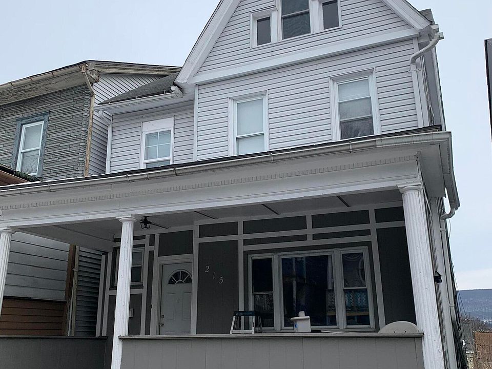 2nd image of 213 Cherry Ave