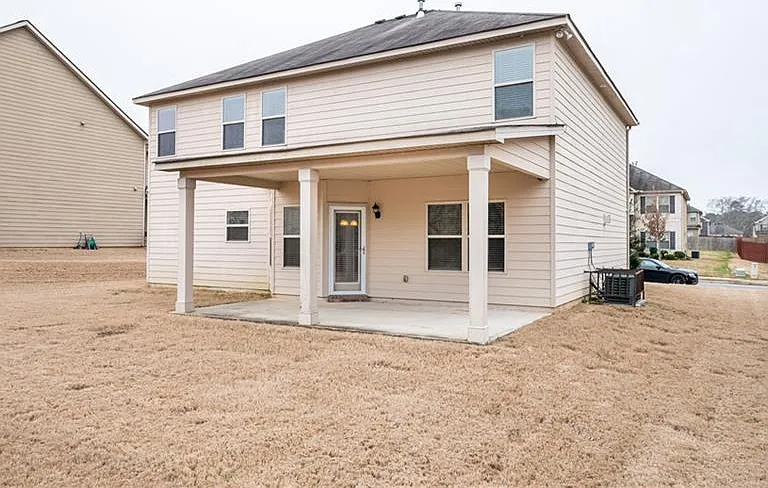 7761 Sylvaner Ln — Photo 48