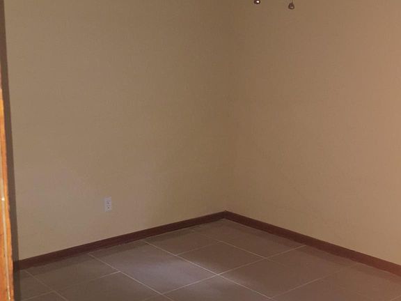 4th image of 7504 Necia Dr S