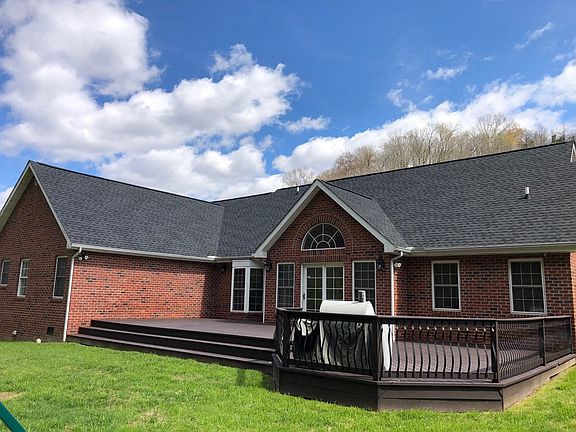 3rd image of 158 Cedar Hills Dr