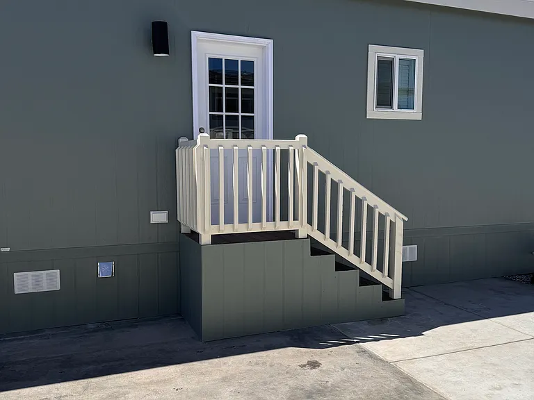 Side door
