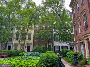 714 Capitol Square Pl SW, Washington, DC 20024