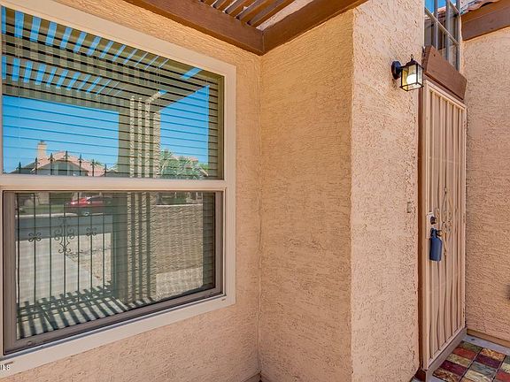 2nd image of 1929 E Velvet Dr
