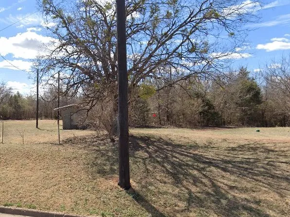 1213 N 1st St, Wichita Falls, TX 76306