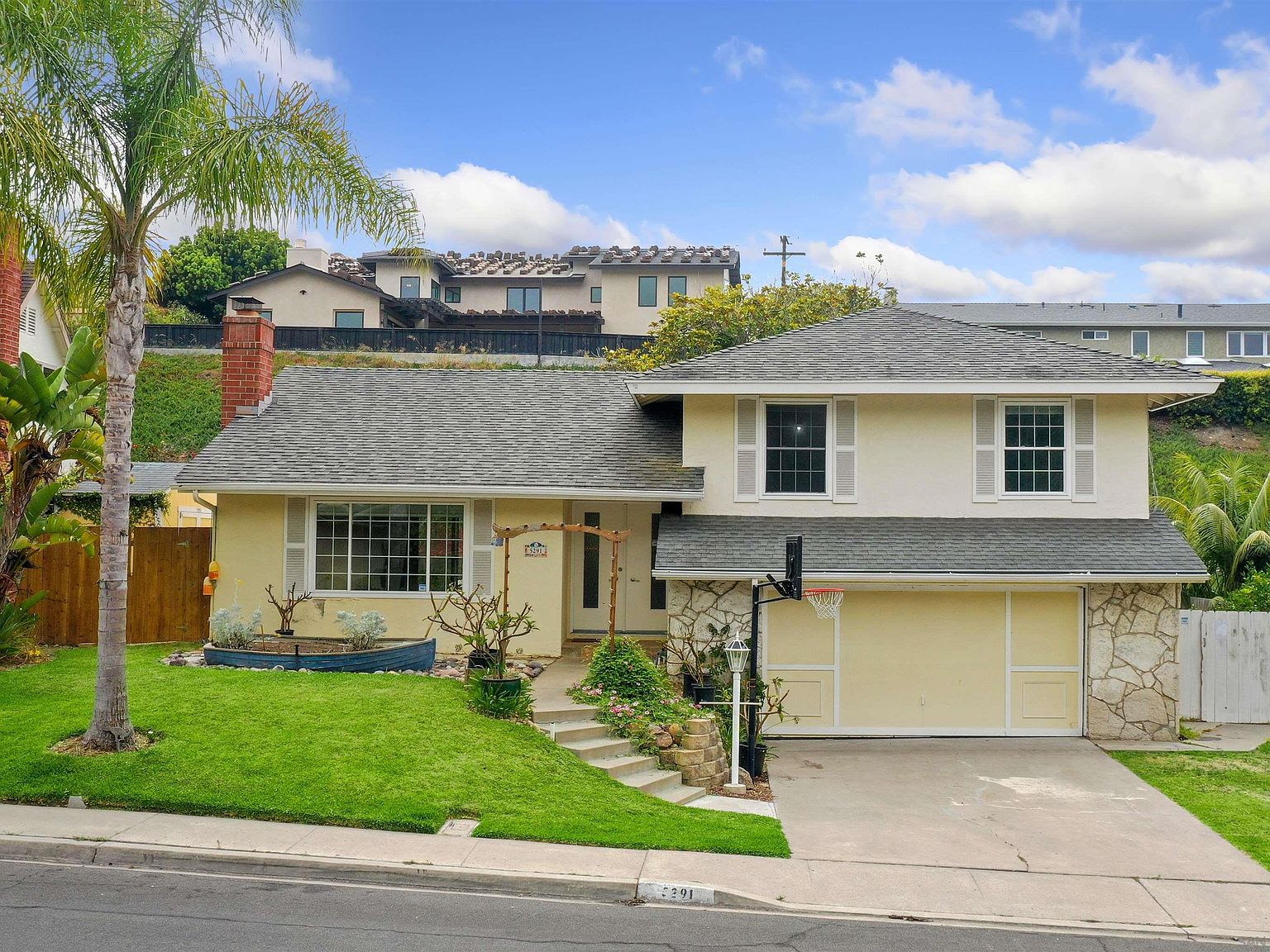 5291 Vickie Dr, San Diego, CA 92109 Zillow