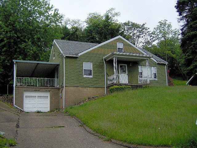 2nd image of 145 Pleasantview Dr