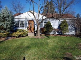 104 Cap Ln, Middlesex, NJ 08846