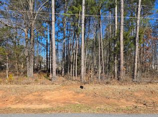 108 Hitt St, Greenwood, SC 29649