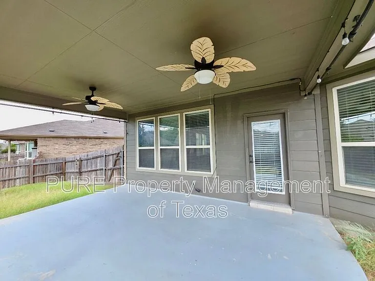 205 Methodius Dr — Photo 31