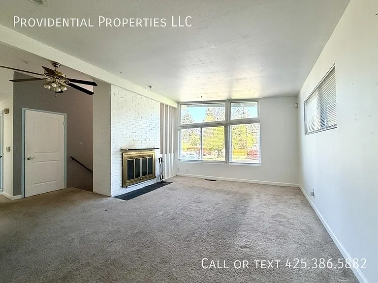 3821 155th Ave SE — Photo 2