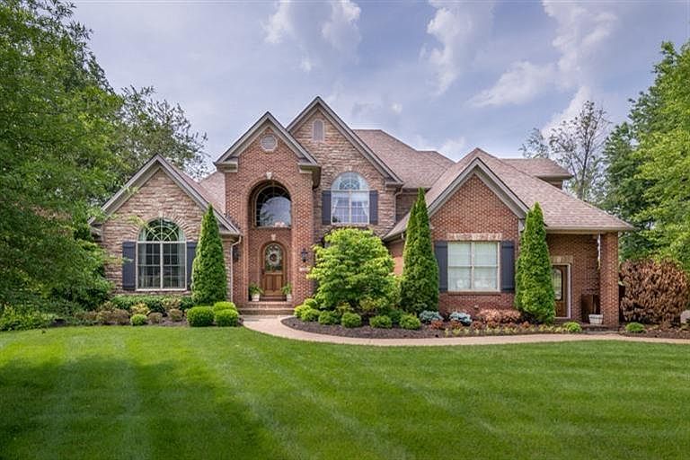 1st image of 541 E Cambridge Ln
