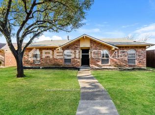 2917 Rolling Hills Dr, Carrollton, TX 75007