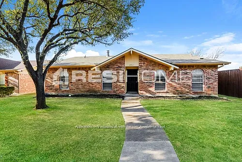 2917 Rolling Hills Dr Photo 1