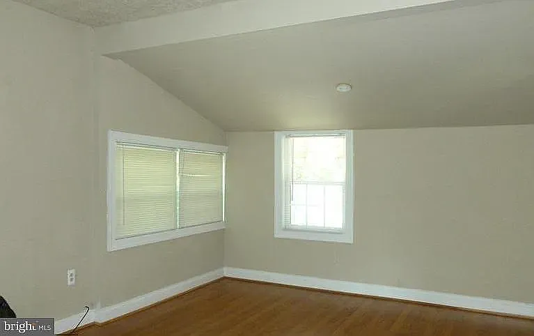 2758 Chain Bridge Rd — Photo 17