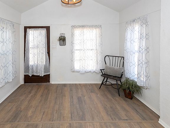 2nd image of 3105 S Plainsman Rd