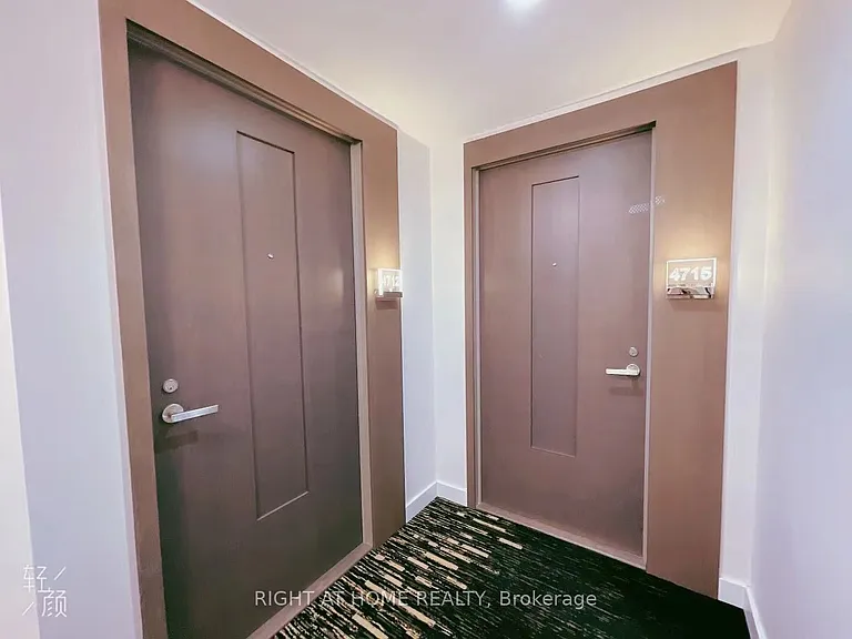 45 Charles St E #4712 — Photo 7