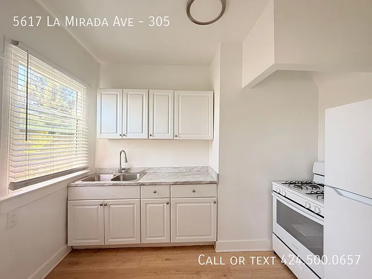 5617 La Mirada Ave — Photo 16