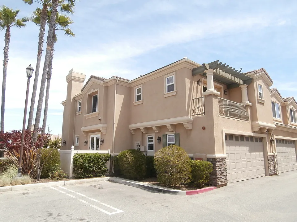 7255 Lisamarie Ct