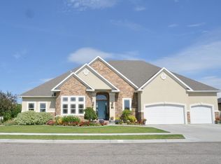 364 Stillwater Circle, Idaho Falls, ID 83404