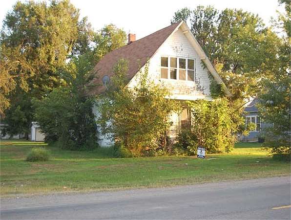 1st image of 1013 E Walnut St