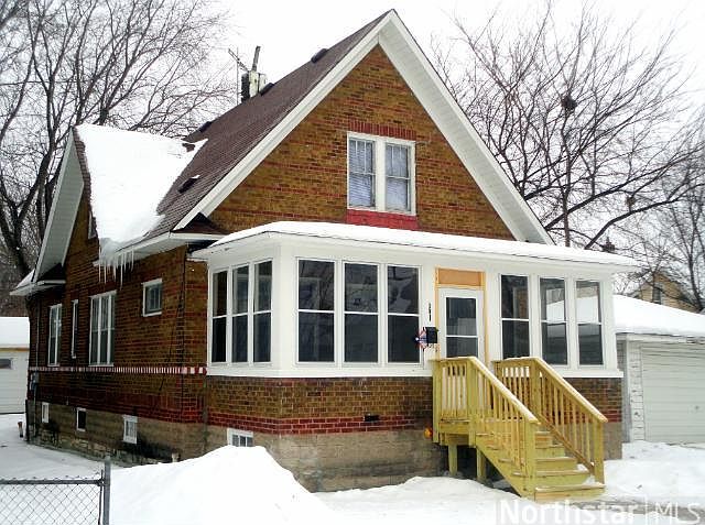 1st image of 681 Farrington St