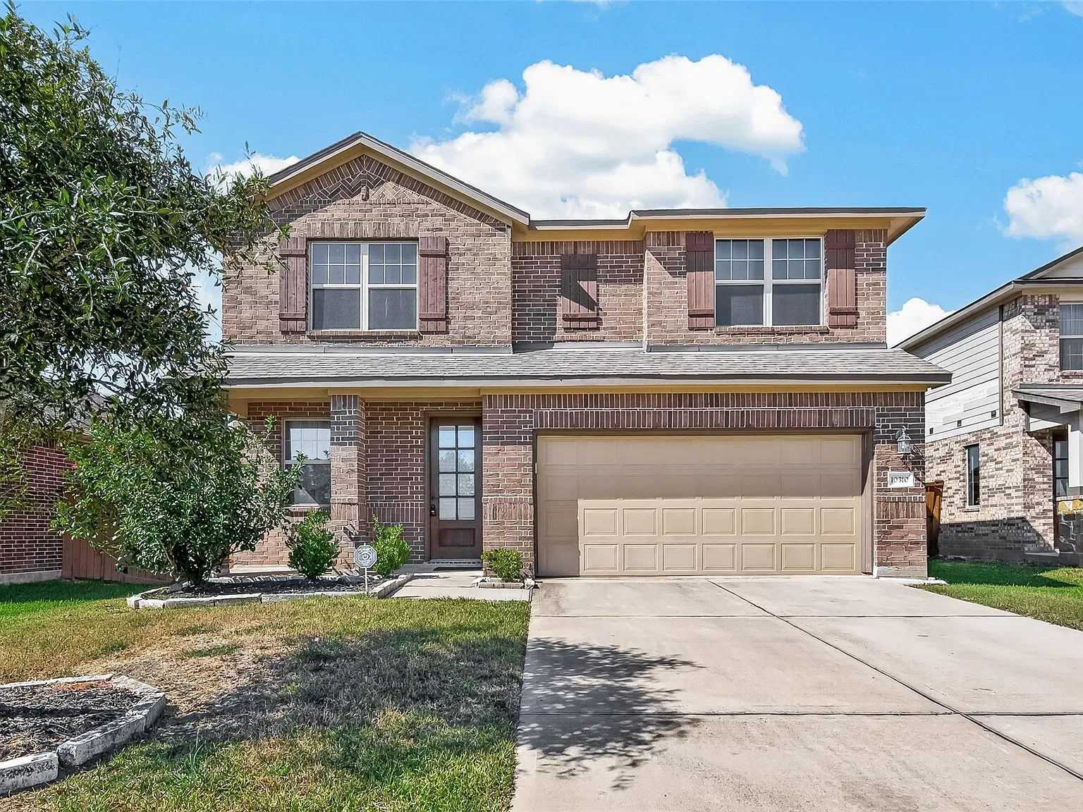 3 bed, 2.5 bath, $2,450 — Photo 1