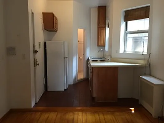 Rented by City Heights Realty | media 28
