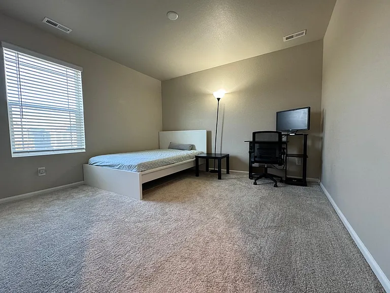 17440 Springfield Dr — Photo 14