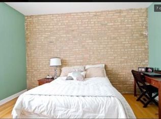 3018 W Belle Plaine Ave APT 3, Chicago, IL 60618