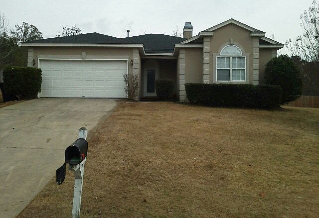 1st image of 230 Farmington Dr W