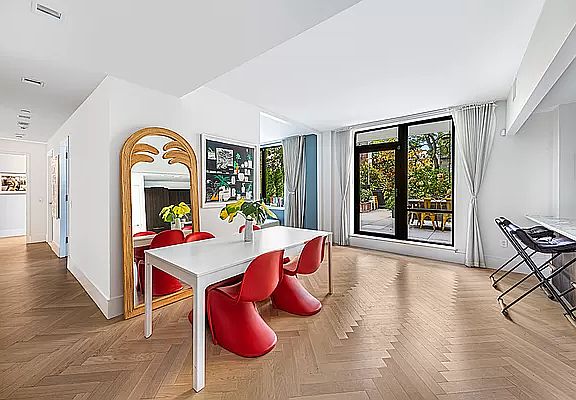 2nd image of 100 Avenue A #2D