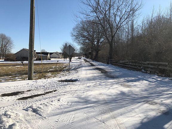 4th image of 12608 Hickory Hills Ln
