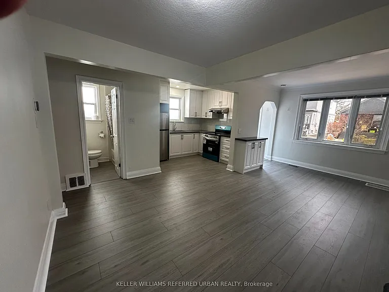 202 Cedarvale Ave — Photo 18