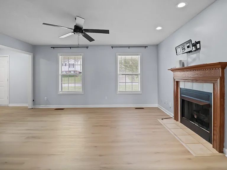 934 Hedge Apple Dr — Photo 15