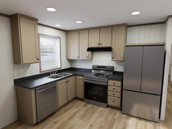 25382 Nuway Ave #138, Warren, MI 48091