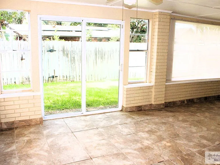 1209 E Williamson Ave — Photo 20