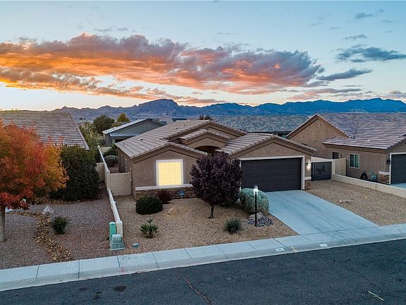 3rd image of 4839 E Blackhawk Drive
