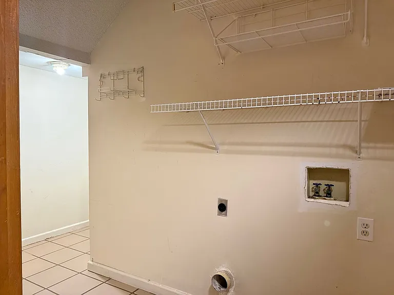20 Edgehill Cv — Photo 7
