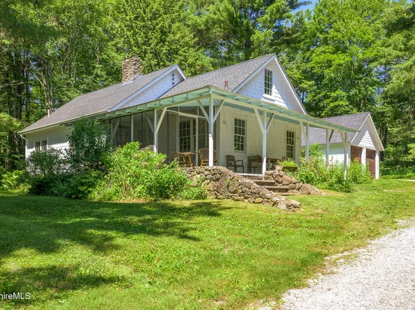 18 Creamery Rd, South Egremont, MA 01258