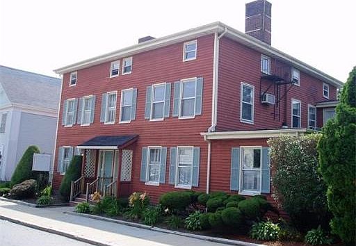 2nd image of 270 Bank St Unit 5