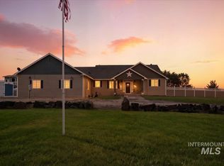 3480 Little Foot Ln, Melba, ID 83641