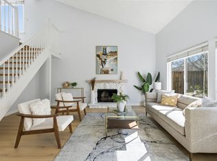 107 Evandale Ave #1, Mountain View, CA 94043